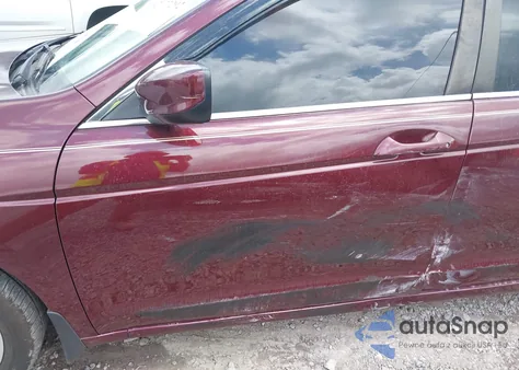 2010 Honda Accord 2.4 Ex from USA, damaged, VIN 1HGCP2F70AA041007